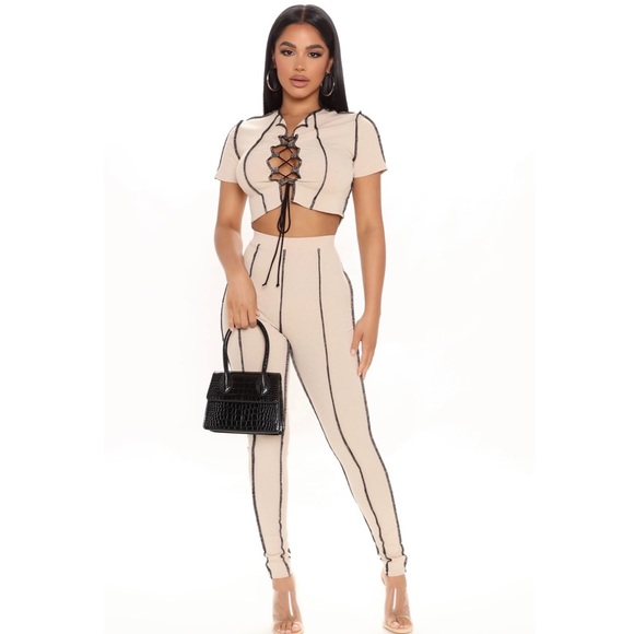 Other - Tan and black two piece fashion nova !!